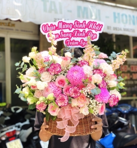 lẳng hoa chúc mừng