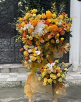 kệ hoa chúc mừng